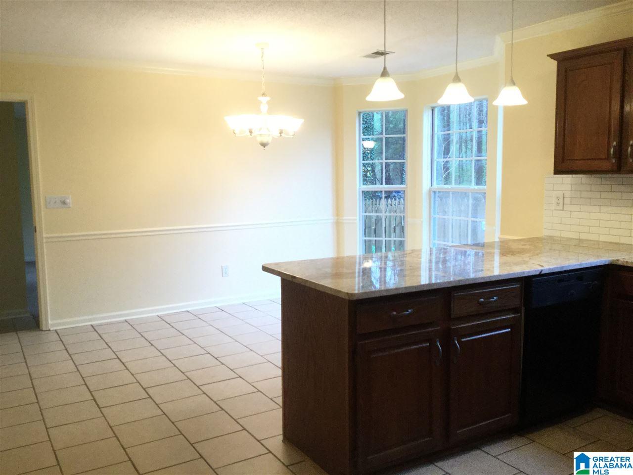 136 Pebble Lane Alabaster, AL 35007 - Photo 12 of 33