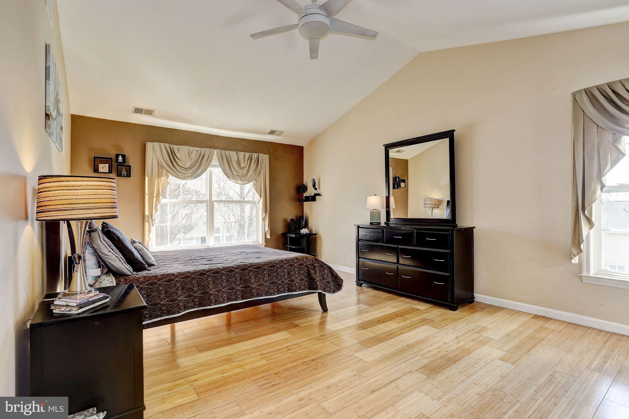 6413 Ripe Apple Lane Columbia, MD 21044 - Photo 15 of 36 Master Suite