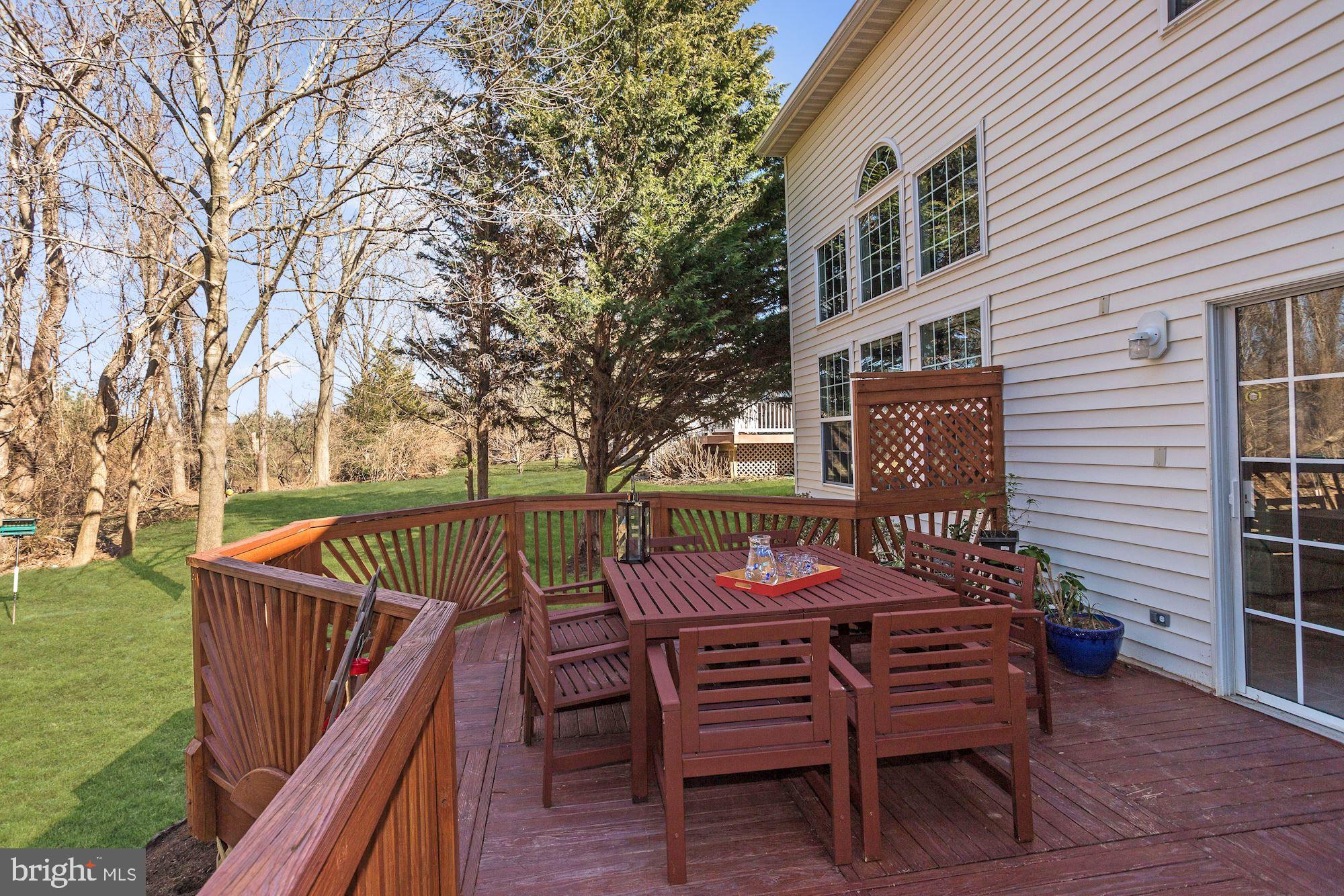 6413 Ripe Apple Lane Columbia, MD 21044 - Photo 28 of 36 Deck