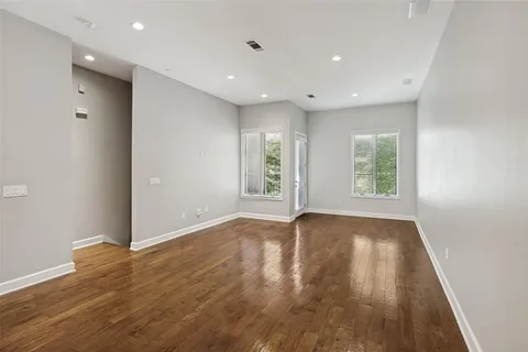 $750,000 | 3210 Carlisle Street, Unit 19, Dallas, TX 75204