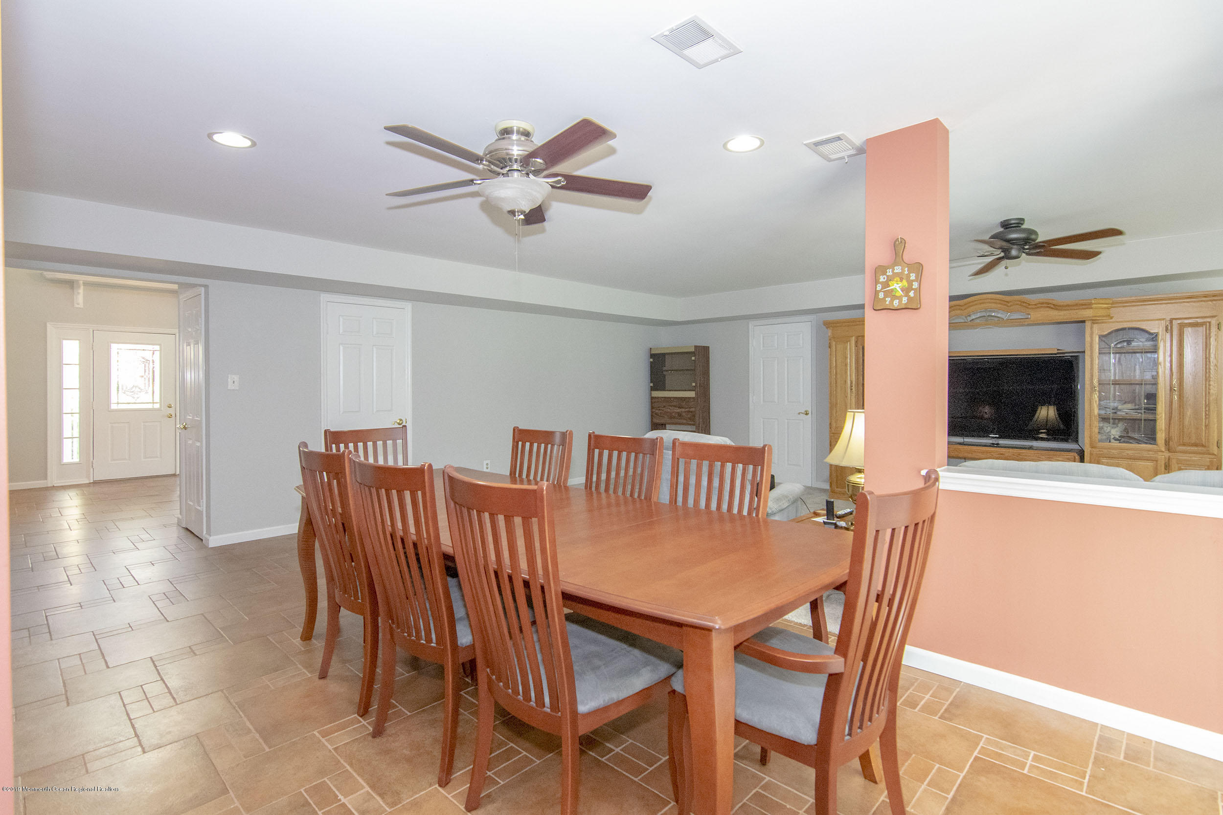 7 Royal Road Freehold, NJ 07728 - Photo 13 of 36 Dining 3