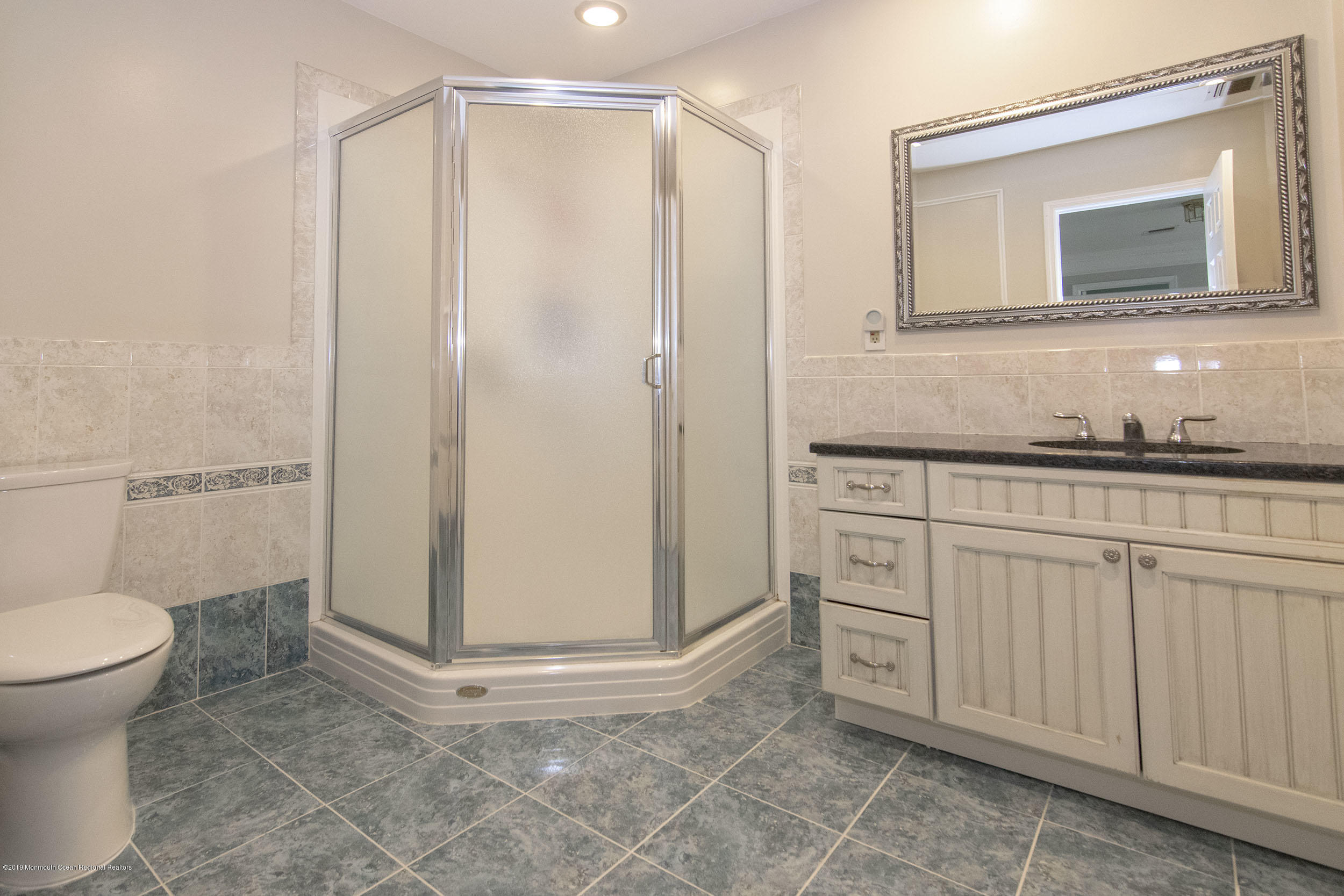 7 Royal Road Freehold, NJ 07728 - Photo 28 of 36 Bath 1a