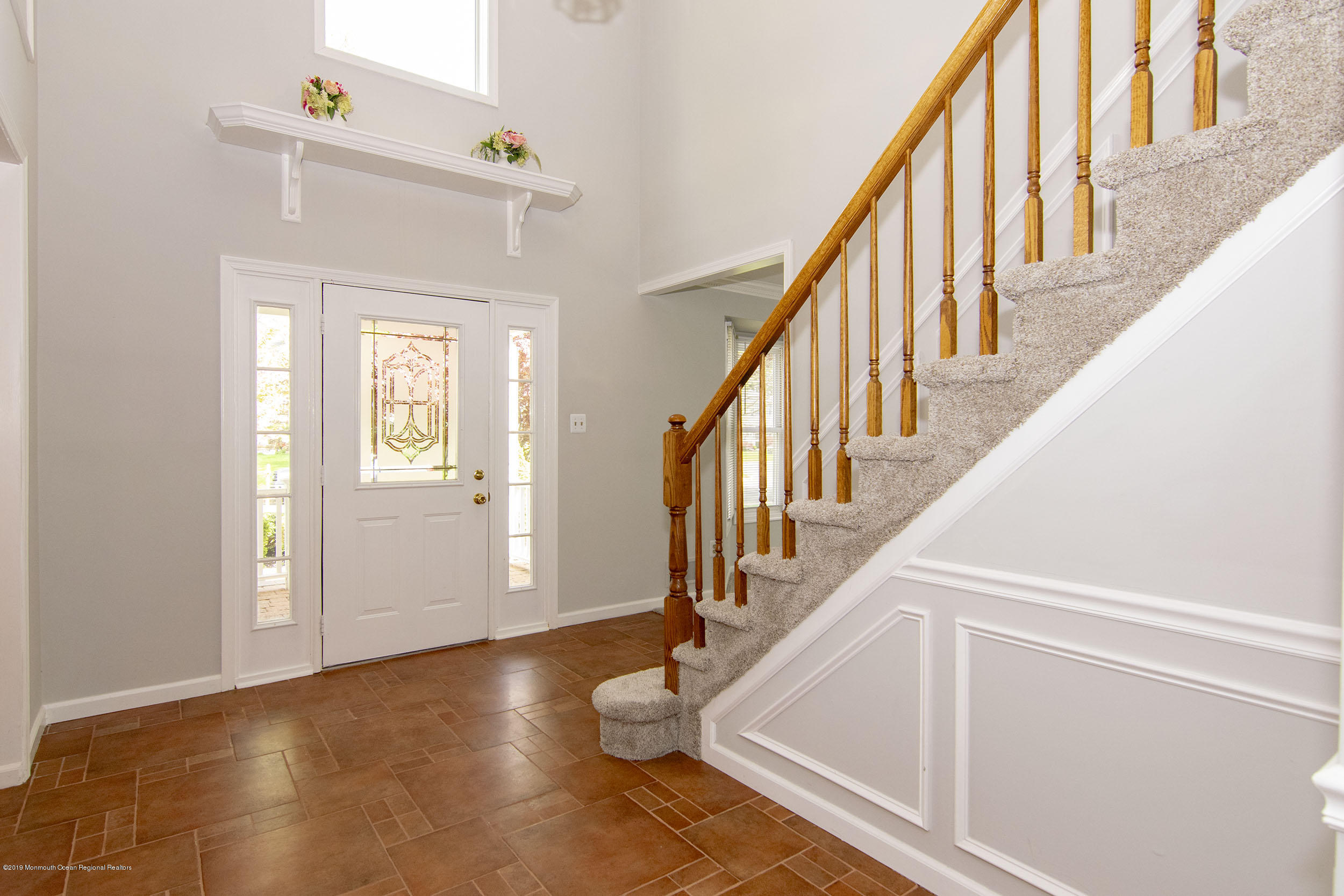 7 Royal Road Freehold, NJ 07728 - Photo 7 of 36 Foyer 1