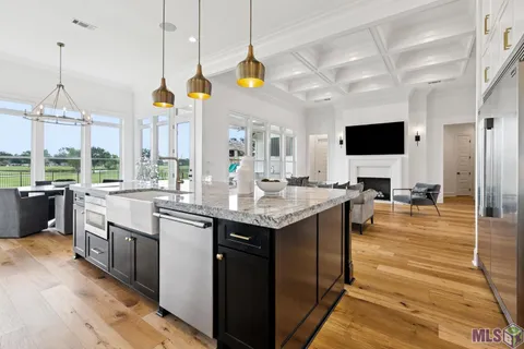 $600,000 | 6070 Royal Palms Drive, Gonzales, LA 70737