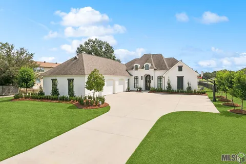 $600,000 | 6070 Royal Palms Drive, Gonzales, LA 70737
