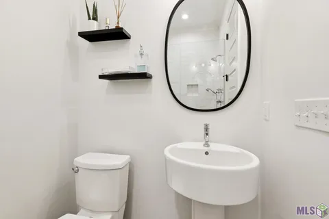 $600,000 | 6070 Royal Palms Drive, Gonzales, LA 70737