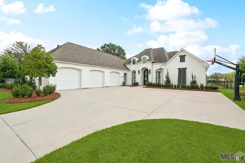 $600,000 | 6070 Royal Palms Drive, Gonzales, LA 70737