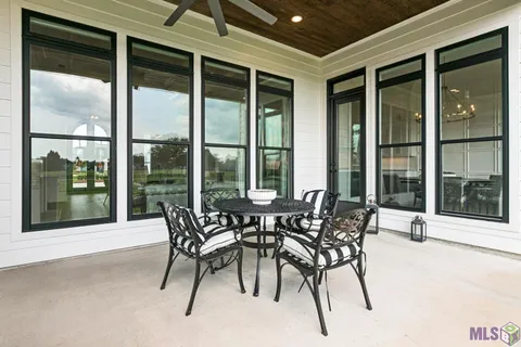 $600,000 | 6070 Royal Palms Drive, Gonzales, LA 70737