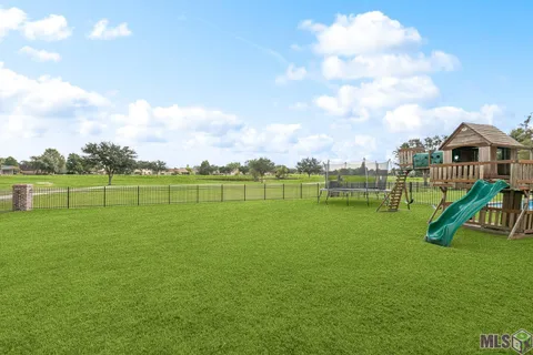 $600,000 | 6070 Royal Palms Drive, Gonzales, LA 70737