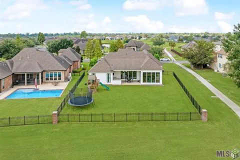 $600,000 | 6070 Royal Palms Drive, Gonzales, LA 70737