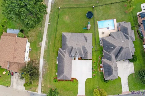 $600,000 | 6070 Royal Palms Drive, Gonzales, LA 70737