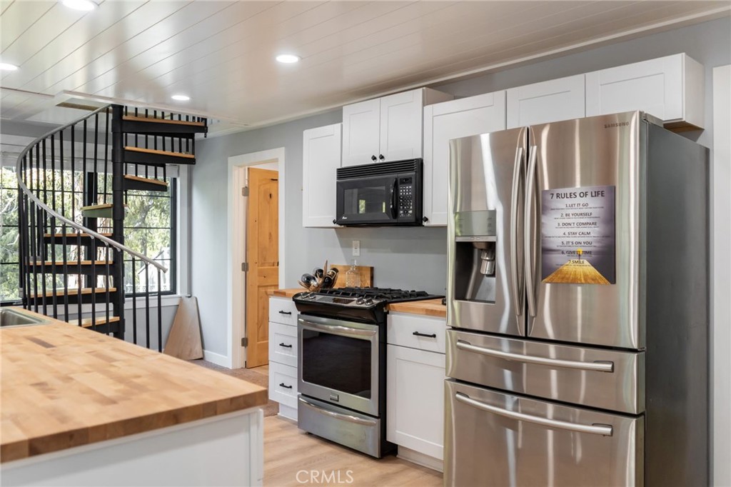 25150 Fern Valley Road Idyllwild, CA 92549 - Photo 22 of 43