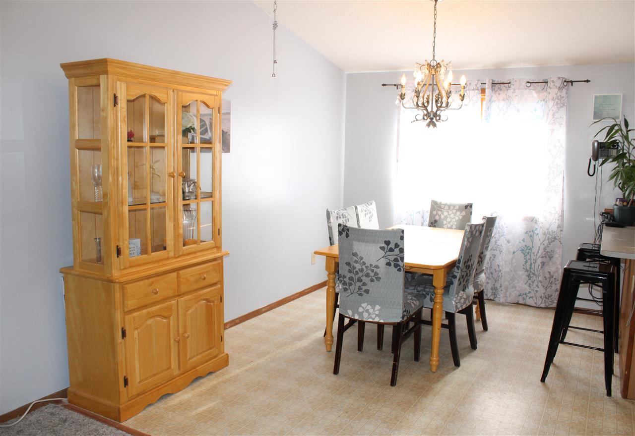 698 South Wise Road Mount Pleasant, MI 48858 - Photo 6 of 28 1877212-5.JPG
