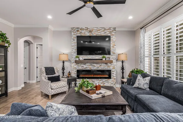 $759,500 | 10745 East Evergreen Street, Mesa, AZ 85207