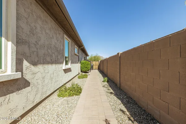 $759,500 | 10745 East Evergreen Street, Mesa, AZ 85207