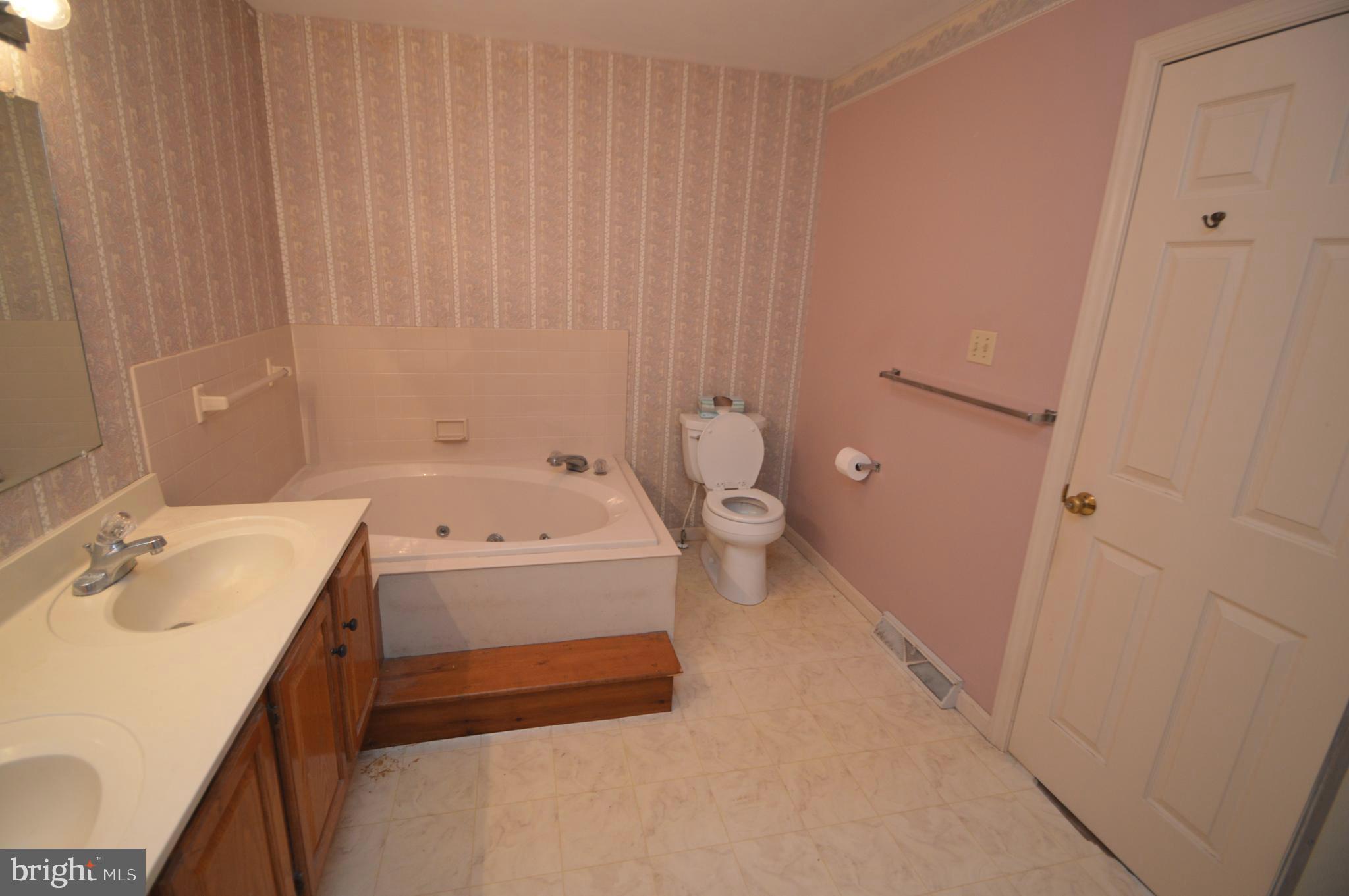 139 Pepperton Court Lititz, PA 17543 - Photo 22 of 32