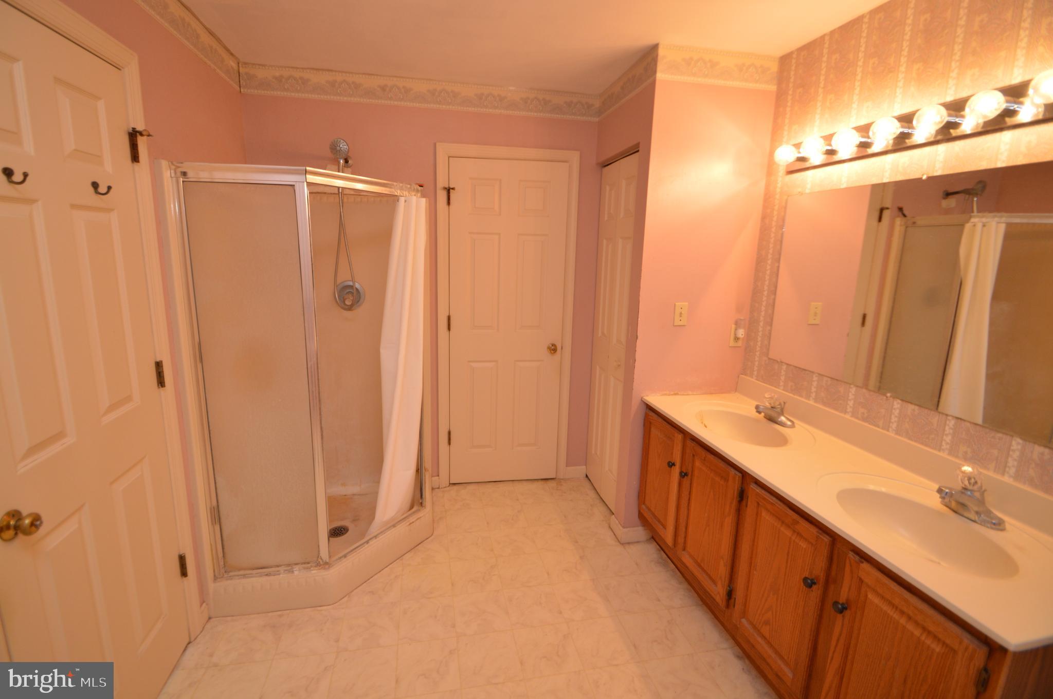 139 Pepperton Court Lititz, PA 17543 - Photo 23 of 32