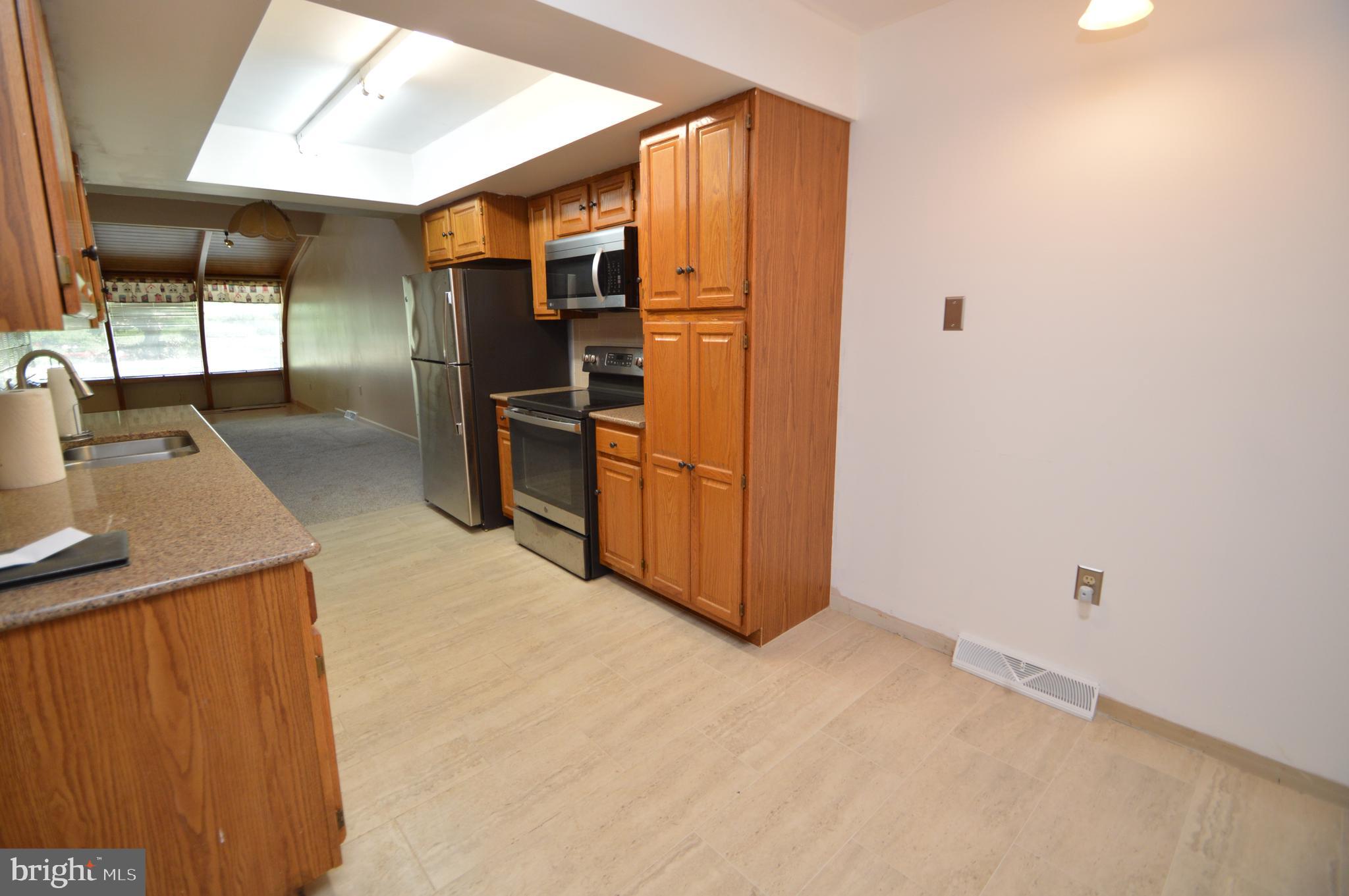 139 Pepperton Court Lititz, PA 17543 - Photo 6 of 32