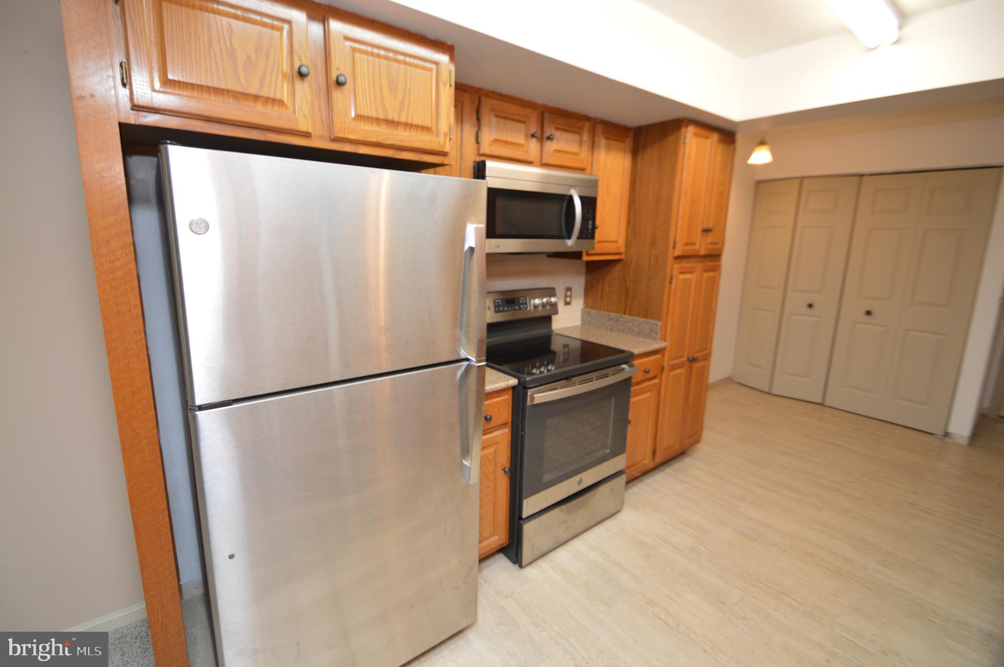 139 Pepperton Court Lititz, PA 17543 - Photo 9 of 32