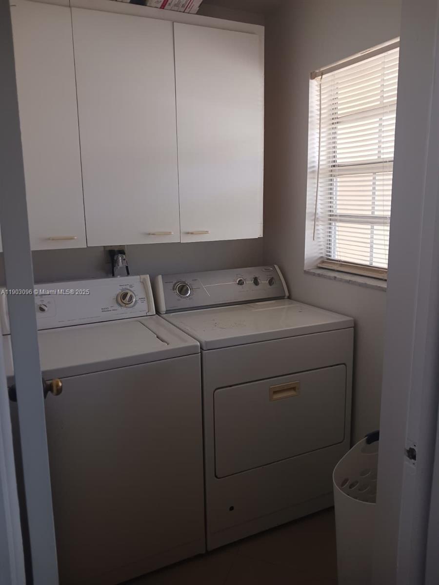 8340 Southwest 154th Avenue, Unit 63 Miami, FL 33193 - Photo 18 of 18 a utility room with dryer and washer