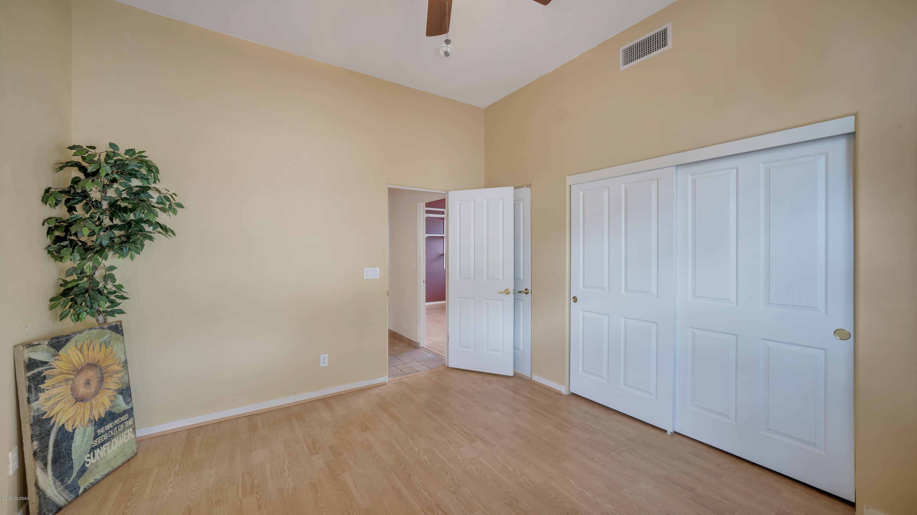 975 West Silver Spring Place Tucson, AZ 85755 - Photo 28 of 38