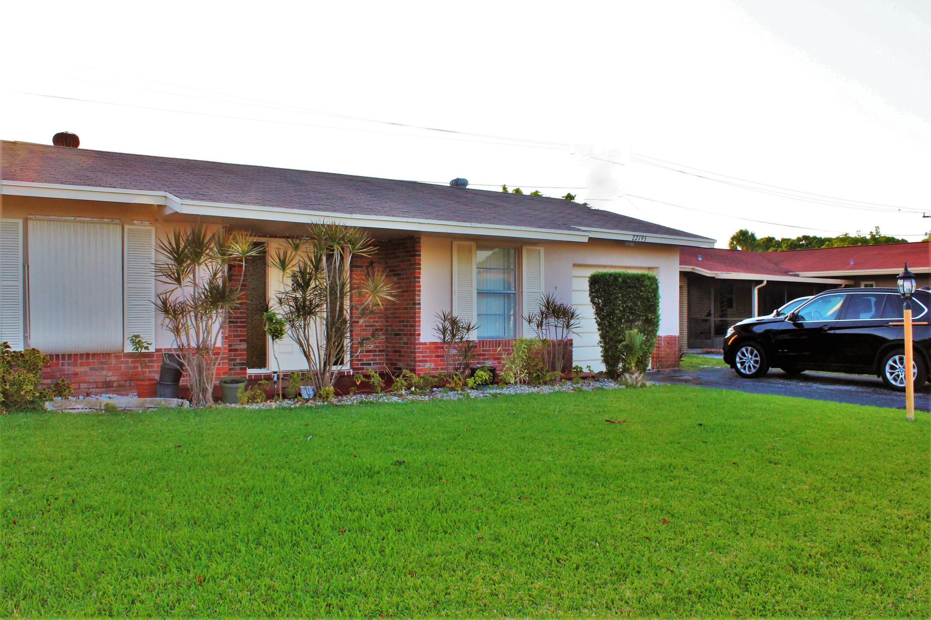 22195 Southwest 65th Terrace Boca Raton, FL 33428 - Photo 2 of 15 IMG_3654 (2)