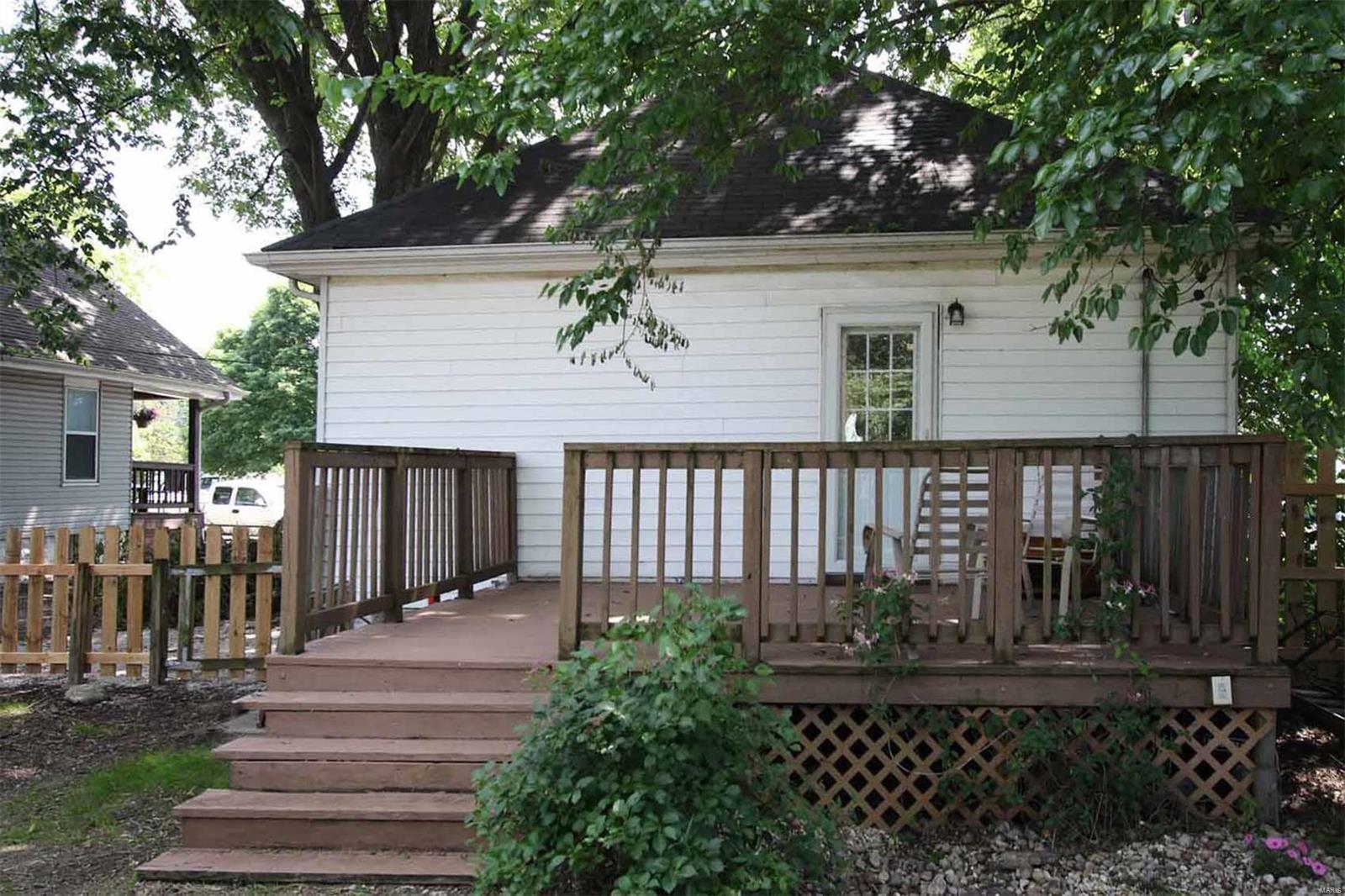 786 Rice Street Wood River, IL 62095 - Photo 32 of 40 Gallery Image 32