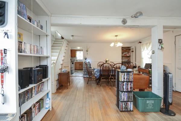 38 Bridle Road Billerica, MA 01821 - Photo 4 of 18 Gallery Image 4