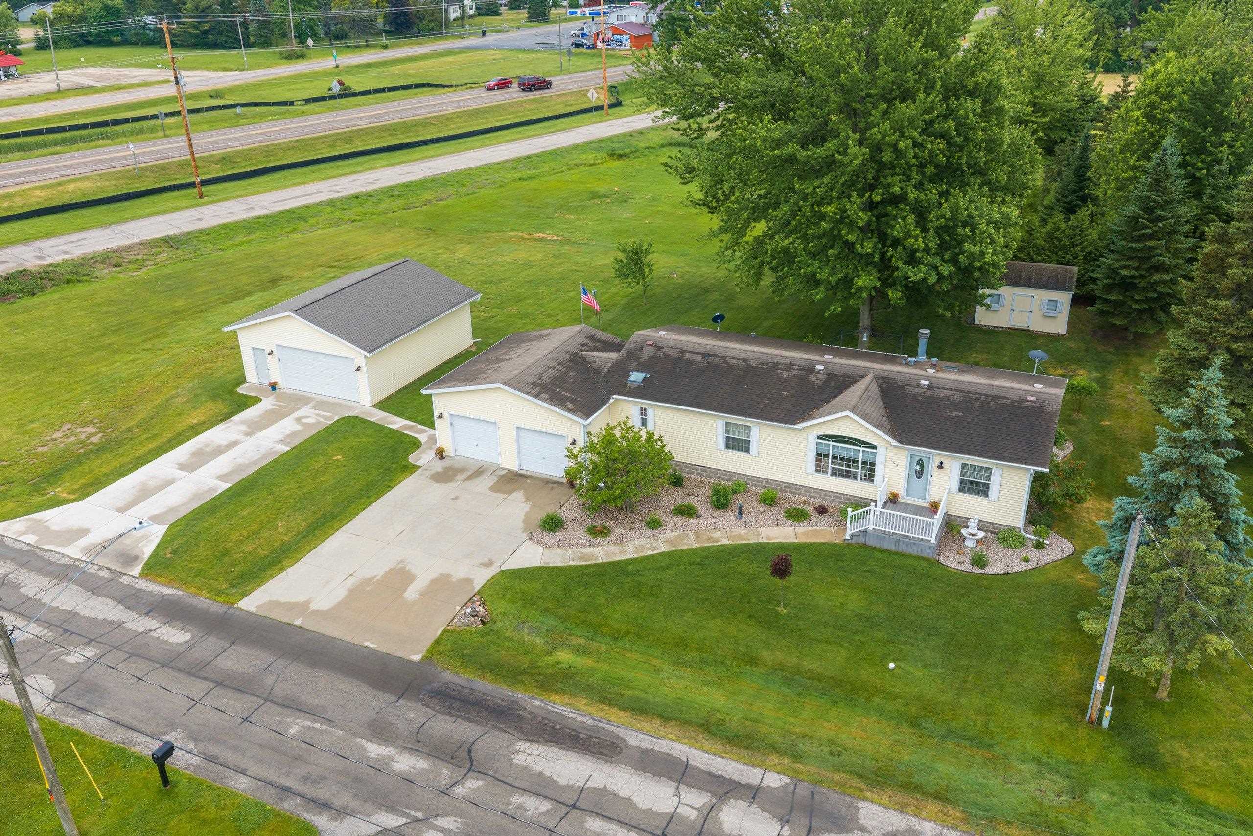 104 West Baehr Street Cecil, WI 54111 - Photo 61 of 64