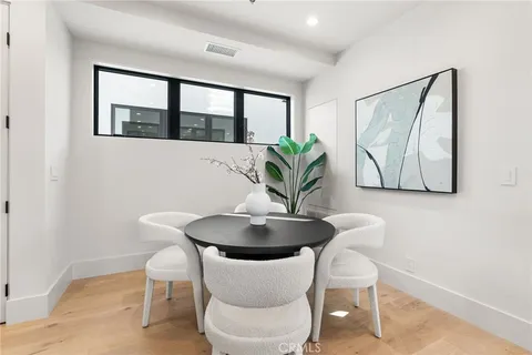 $3,500,000 | 305-5 Fernleaf Avenue, Corona del Mar, CA 92625