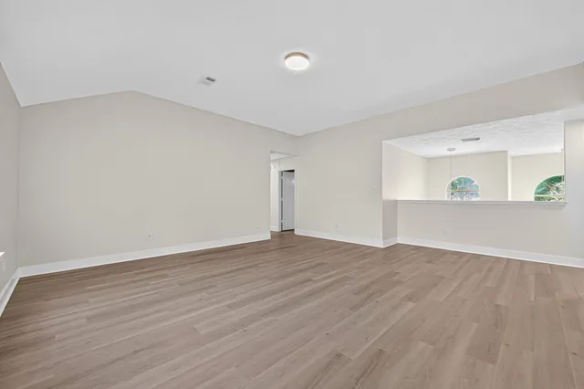 $430,000 | 6818 Woodland Oaks, Magnolia, TX 77354