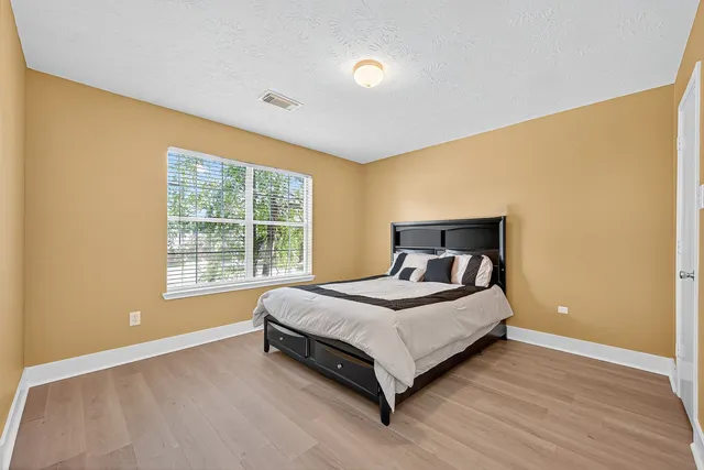 $430,000 | 6818 Woodland Oaks, Magnolia, TX 77354