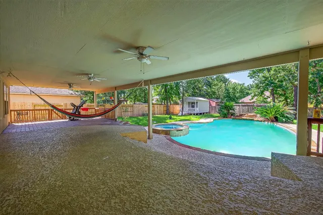 $430,000 | 6818 Woodland Oaks, Magnolia, TX 77354