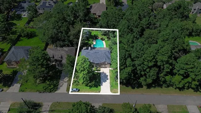 $430,000 | 6818 Woodland Oaks, Magnolia, TX 77354