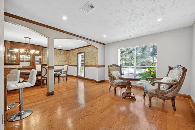 $430,000 | 6818 Woodland Oaks, Magnolia, TX 77354