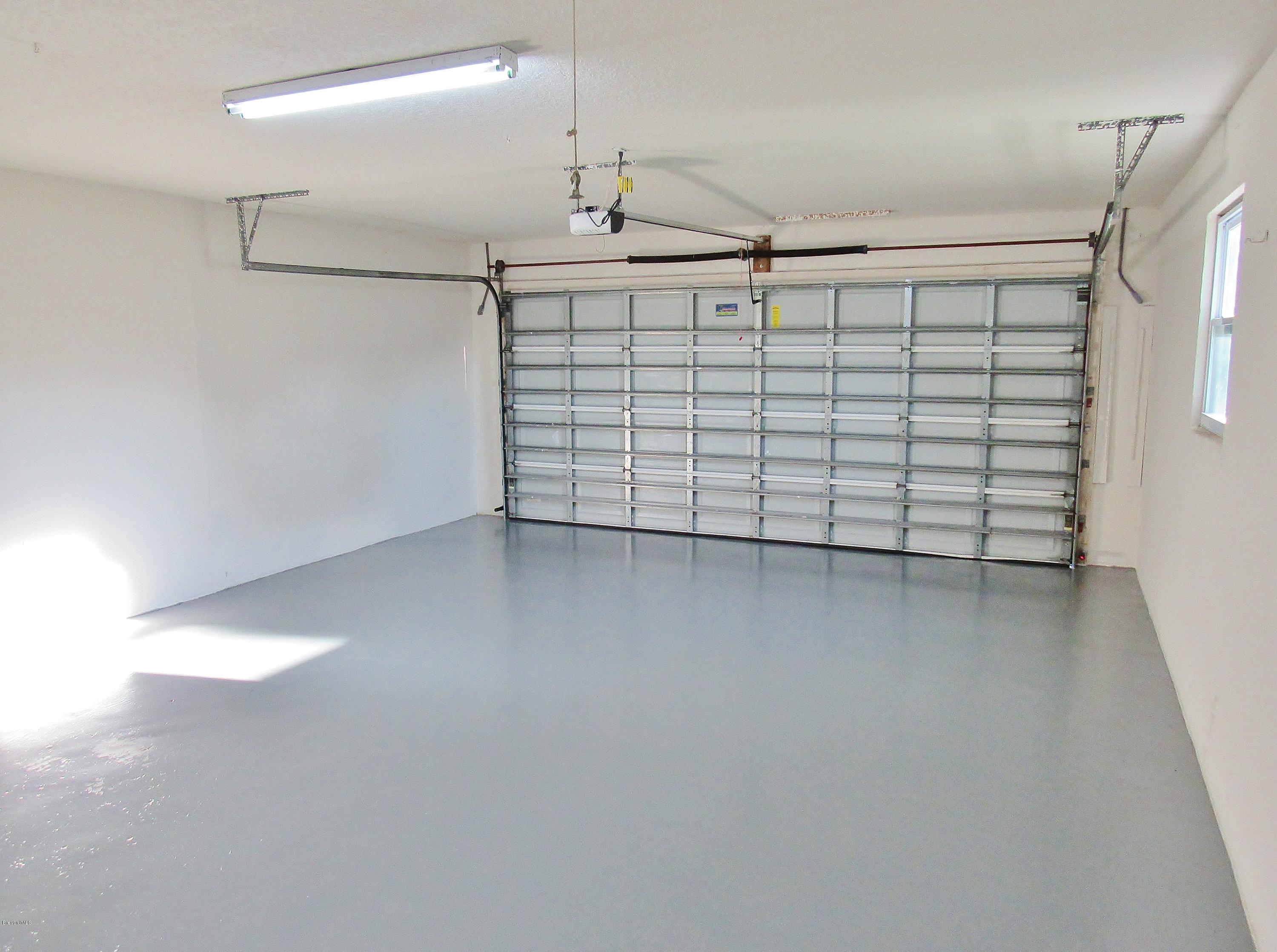 914 Jefferson Road Rockledge, FL 32955 - Photo 15 of 19 Garage