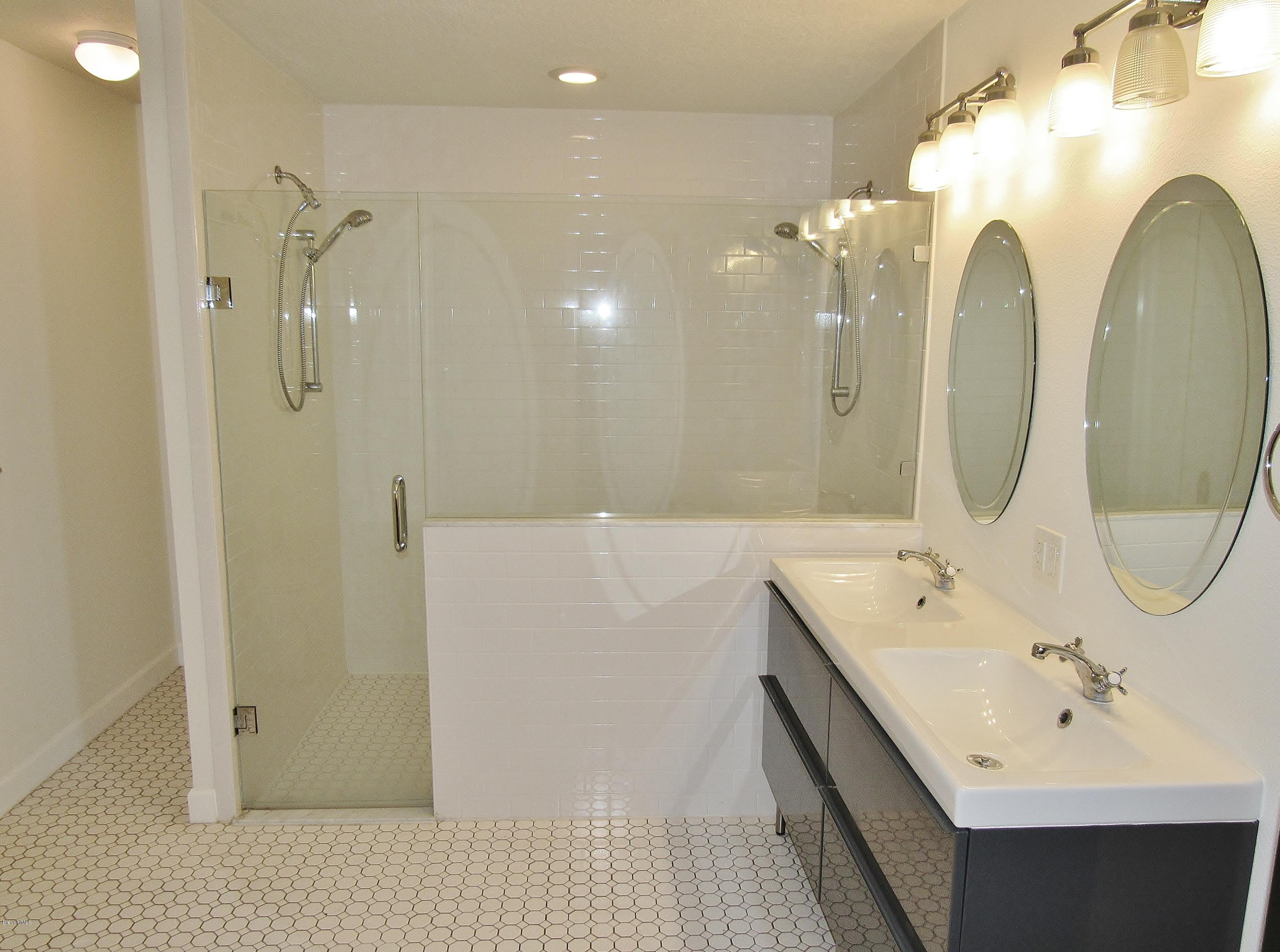 914 Jefferson Road Rockledge, FL 32955 - Photo 9 of 19 Master Bathroom