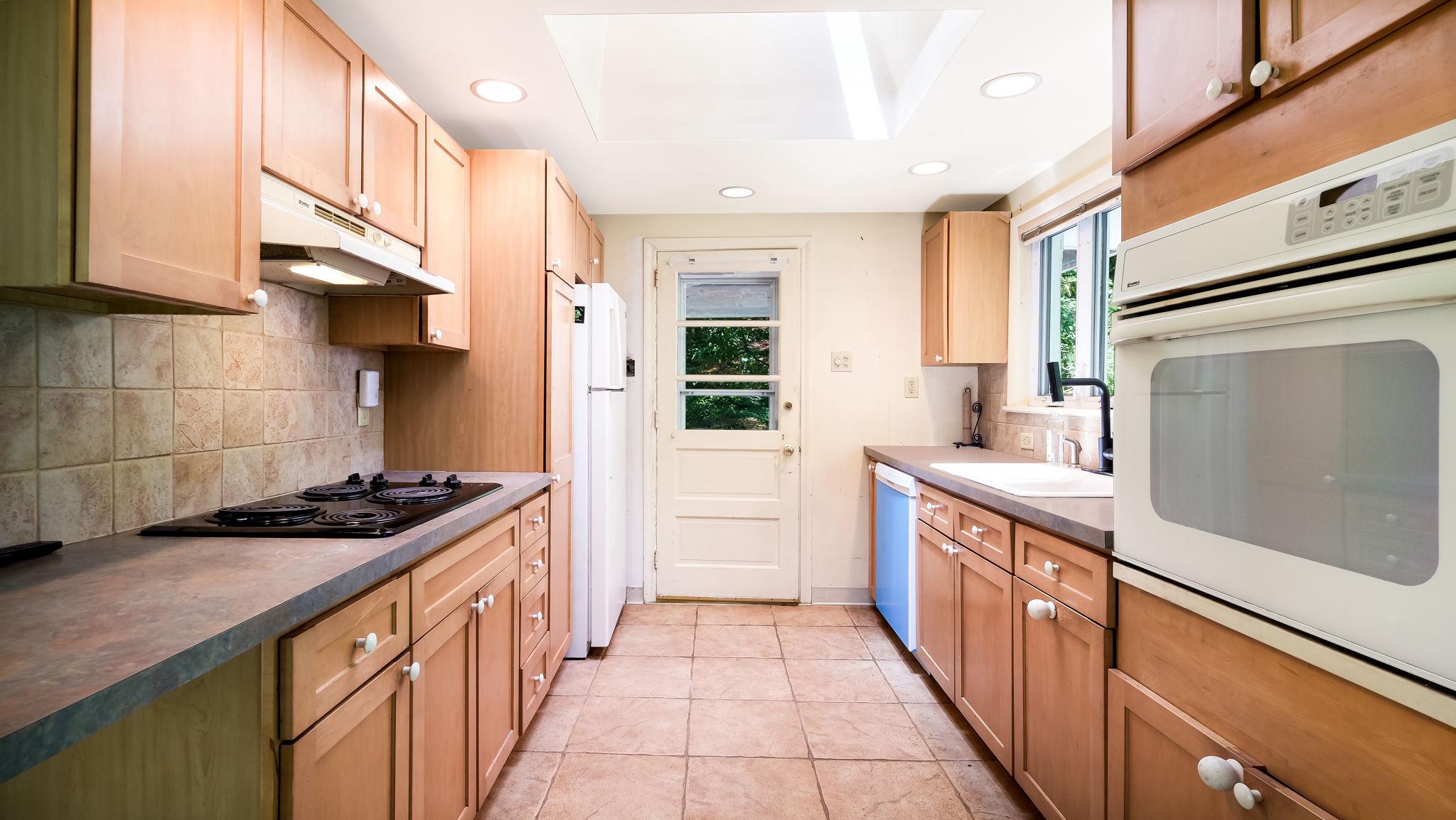 42 West Ridge Road Media, PA 19063 - Photo 8 of 33 kitchen