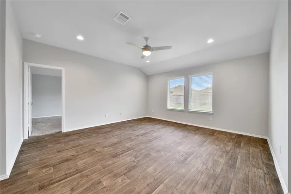 $1,995 | 20343 Green Mountain Drive, New Caney, TX 77357