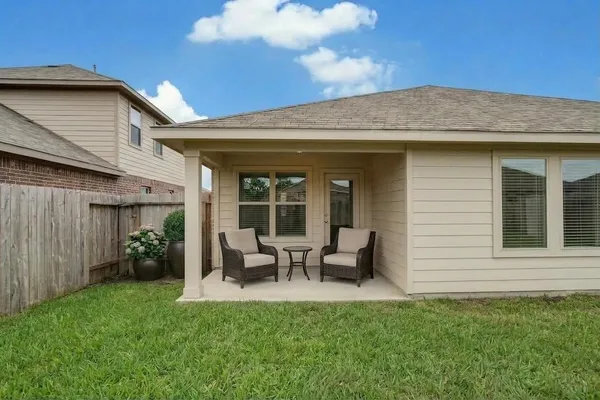 $1,995 | 20343 Green Mountain Drive, New Caney, TX 77357