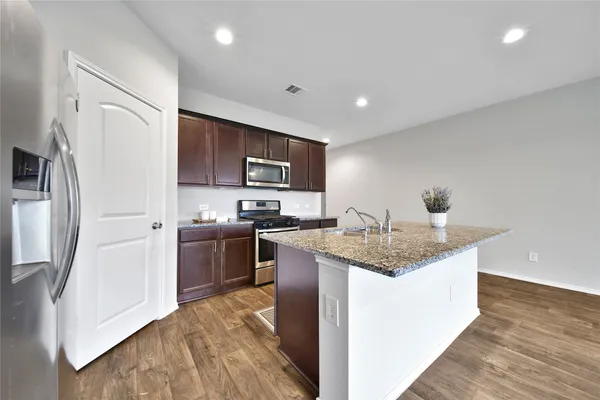 $1,995 | 20343 Green Mountain Drive, New Caney, TX 77357