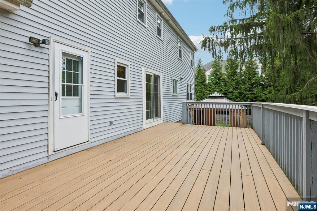 39 Maple Avenue Demarest, NJ 07627 - Photo 42 of 49