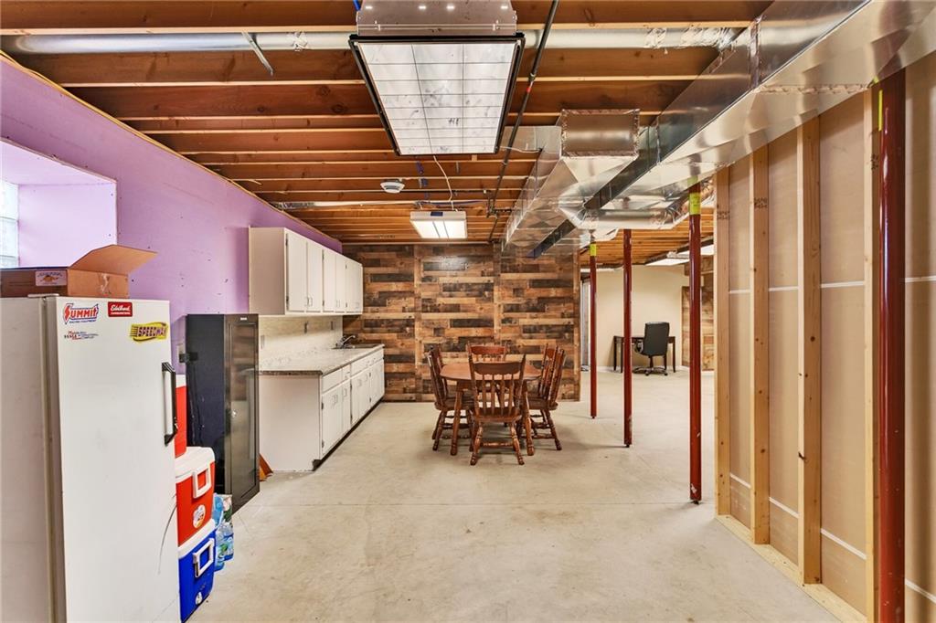 219 Pine Hill Road Shelocta, PA 15774 - Photo 21 of 35