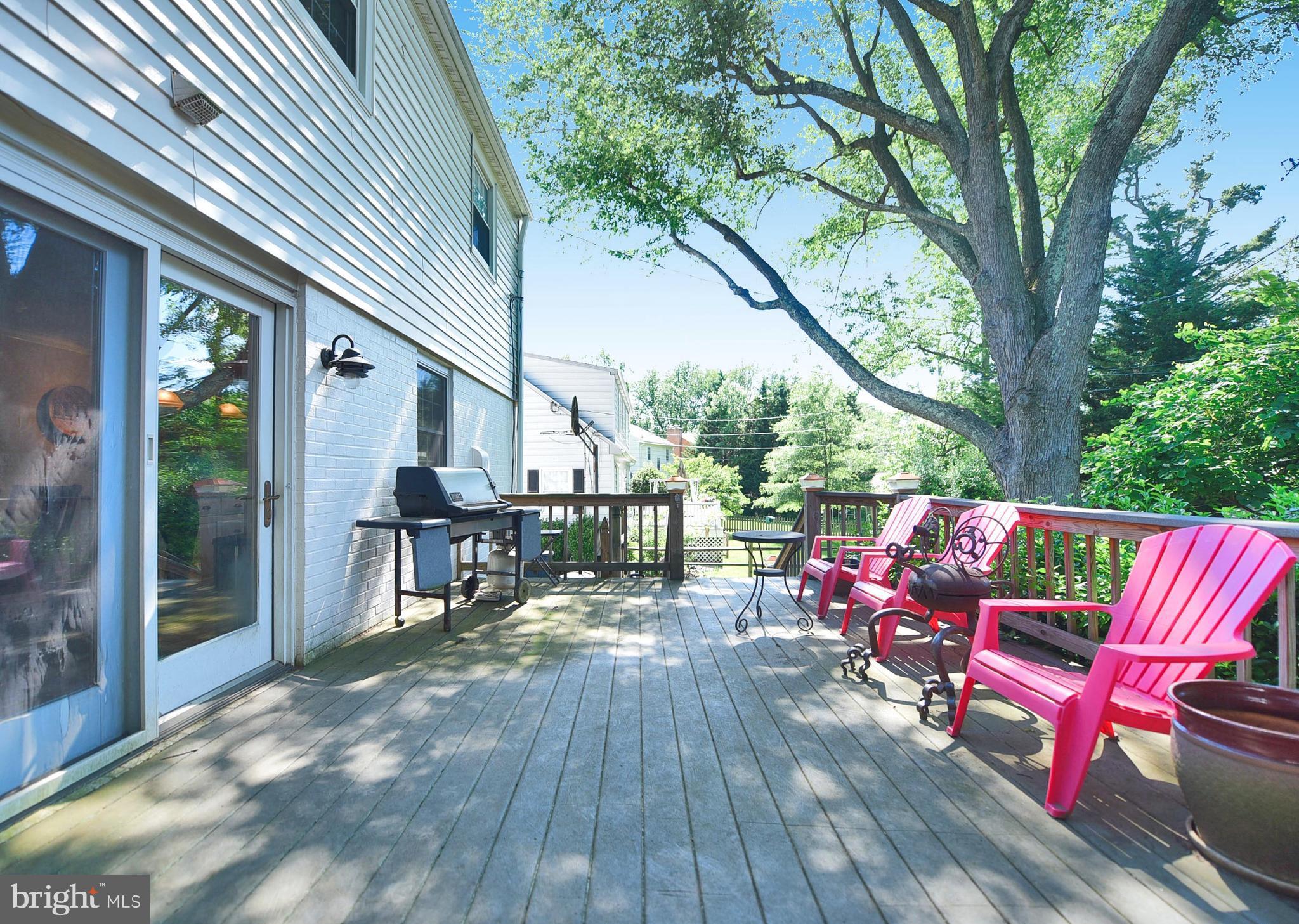 806 Stoneleigh Road Baltimore, MD 21212 - Photo 25 of 29 Trek Deck