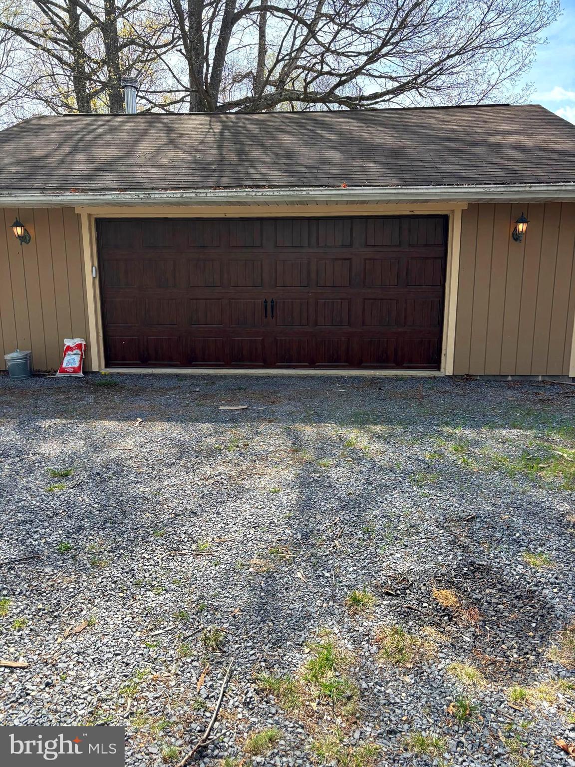 207 Sky Ridge Road High View, WV 26808 - Photo 7 of 37 Attached 2 car garage