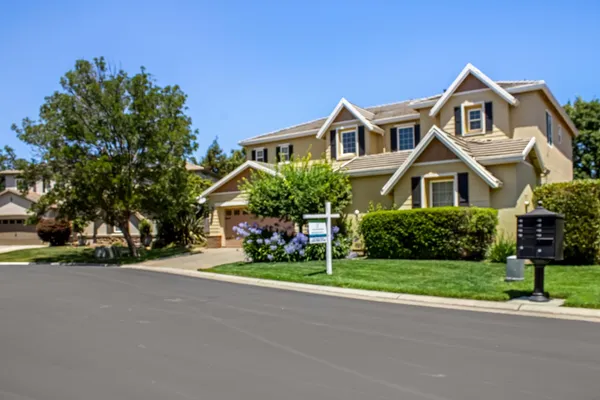 $699,999 | 1421 Deepwell Drive, Stockton, CA 95209