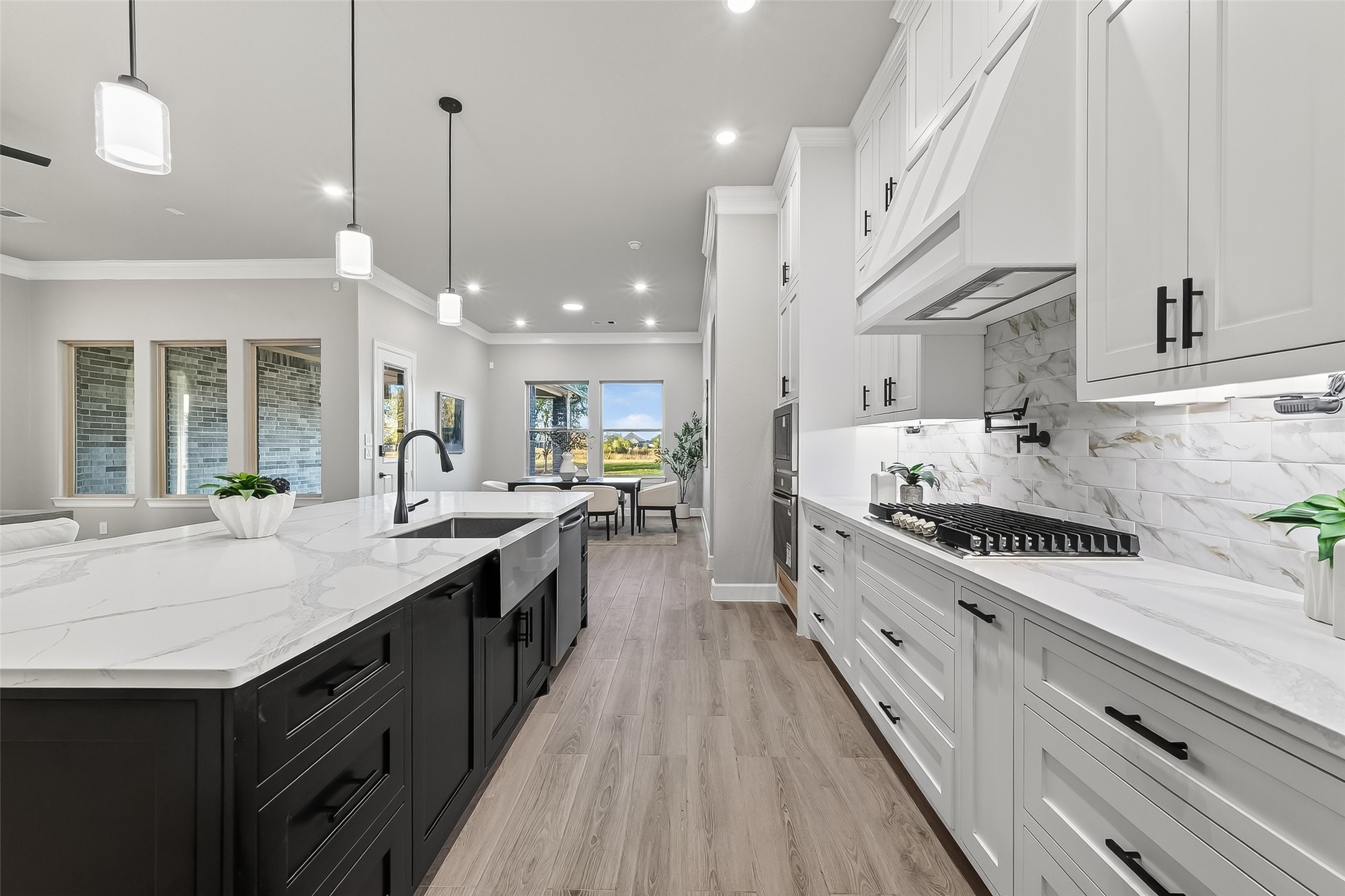 350 Lakeland Circle Rosharon, TX 77583 - Photo 18 of 49