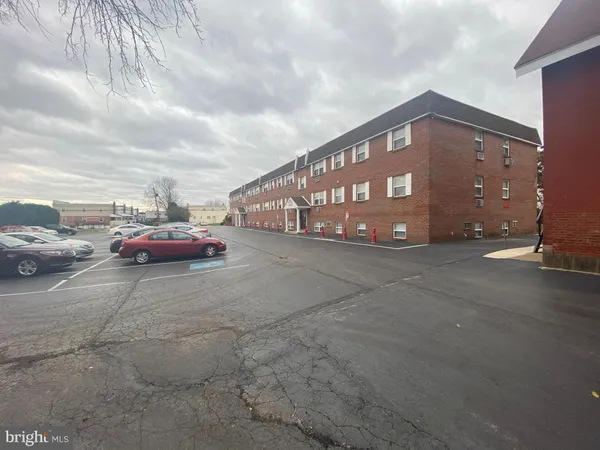 $1,525 | 711 Ashland Avenue, Secane, PA 19018