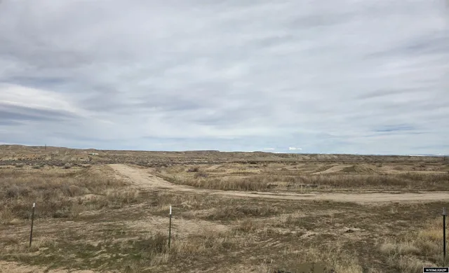 $65,000 | 15 15 Mile Road, Worland, WY 82401