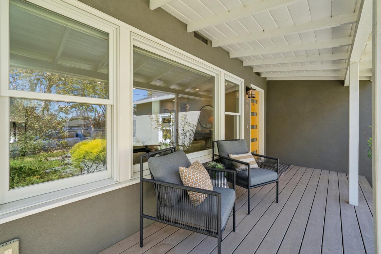 473 Bloomfield Road Burlingame, CA 94010 - Photo 19 of 25 Gallery Image 19